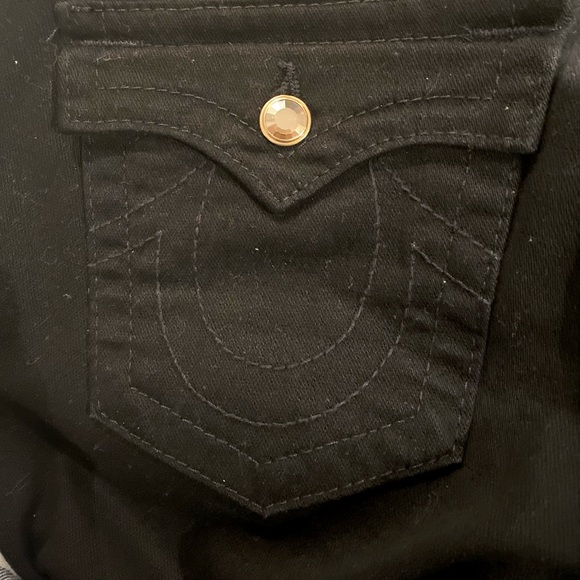 True Religion black w/gold buttons-boot cut, size 29 - Picture 3 of 7